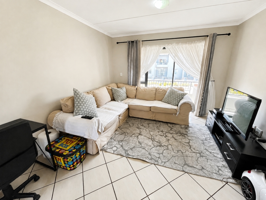 To Let 2 Bedroom Property for Rent in Burgundy Estate Western Cape